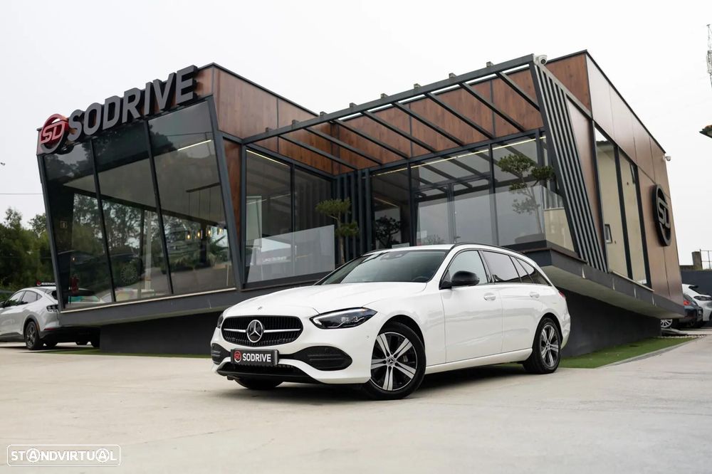 Mercedes-Benz C 300 e Avantgarde - 2