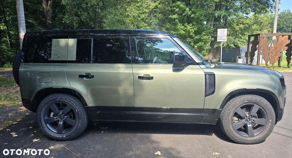 Land Rover Defender 110 D240 S - 9