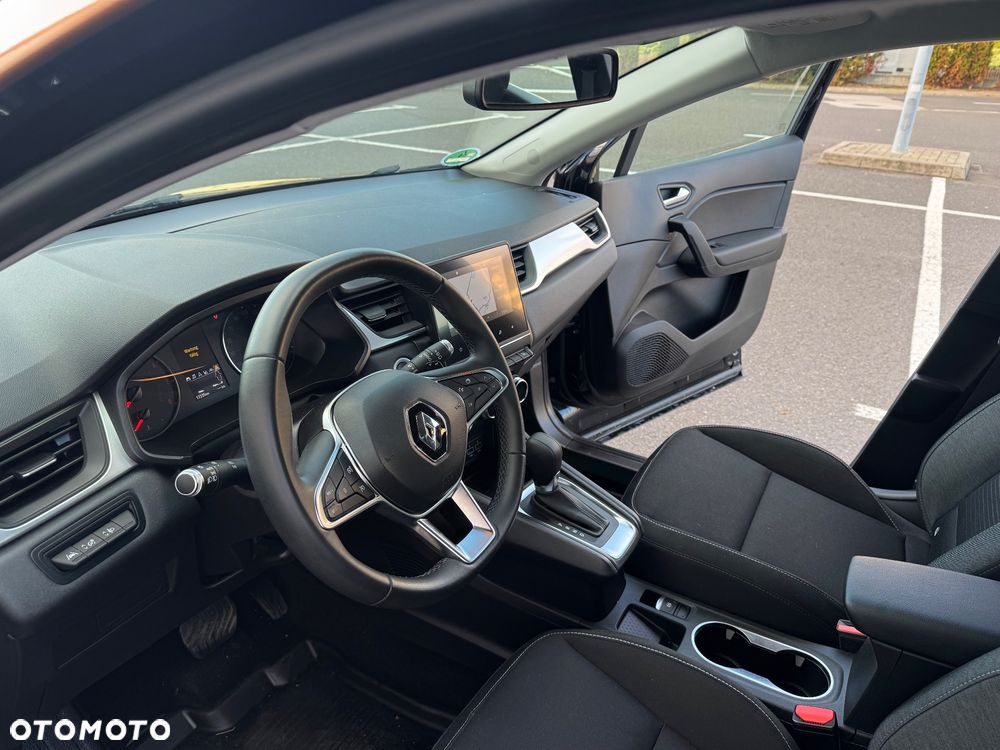 Renault Captur - 10