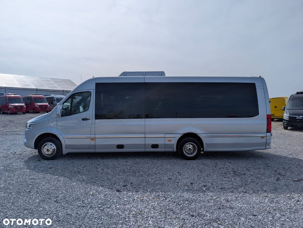Mercedes-Benz Sprinter 519 - 13