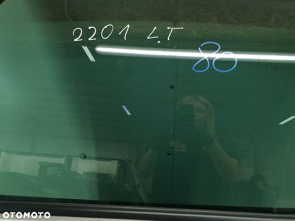 DRZWI TYŁ LEWY  MAZDA 5 I 22V - 11