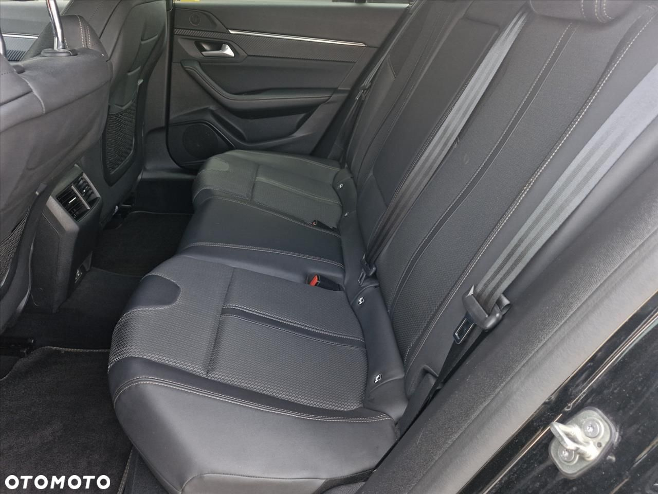 Peugeot 508 1.6 PureTech GT Line S&S EAT8 - 9