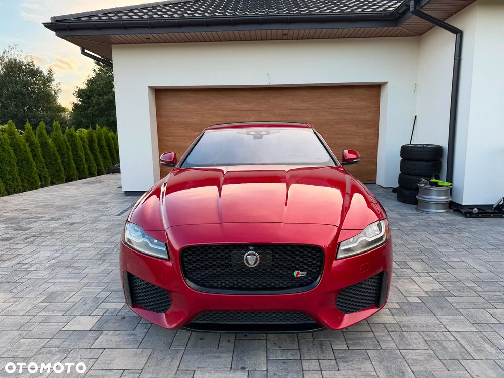 Jaguar XF 3.0 V6 S - 4