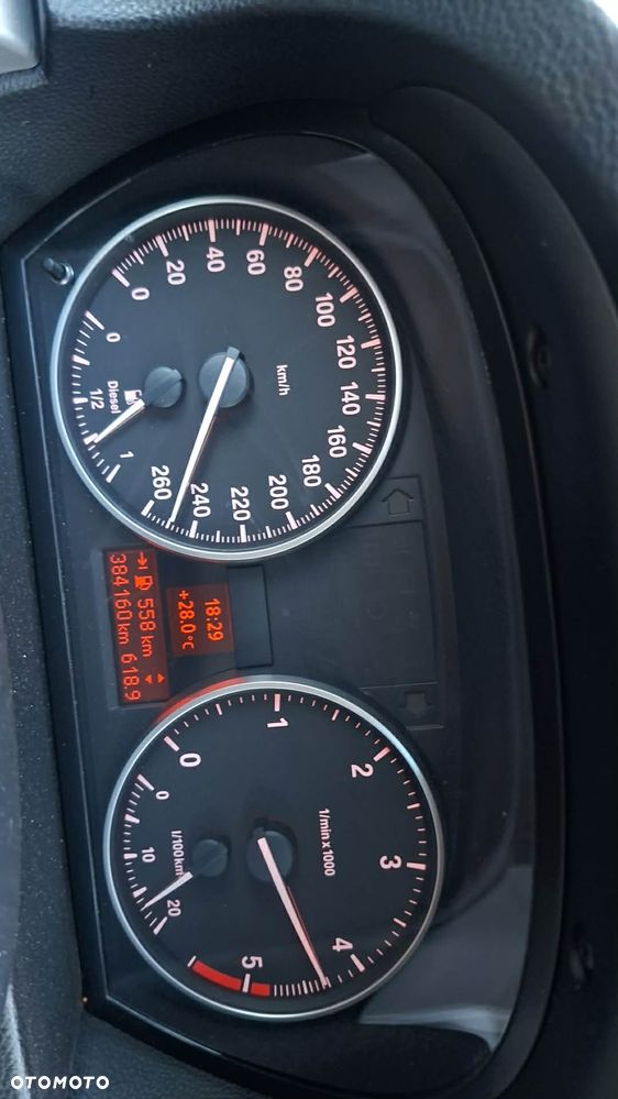 BMW Seria 3 320d - 10