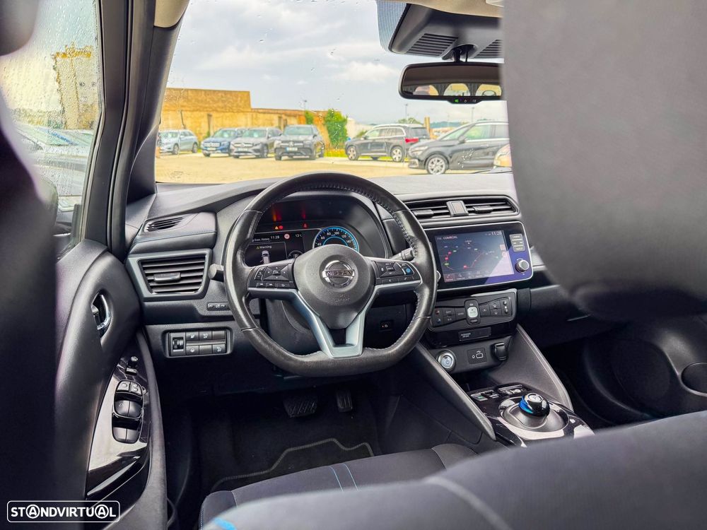 Nissan Leaf N-Connecta - 19