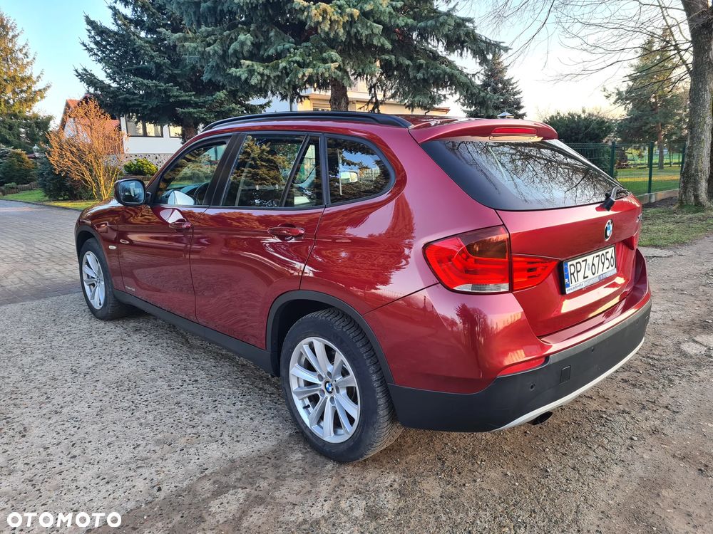 BMW X1 sDrive18i - 14