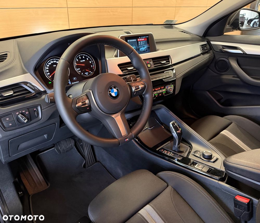 BMW X2 sDrive18i - 15