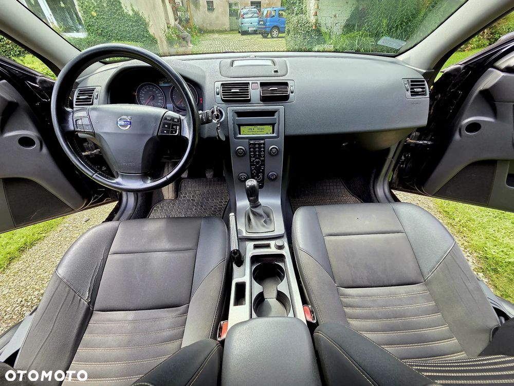 Volvo V50 1.6D - 12