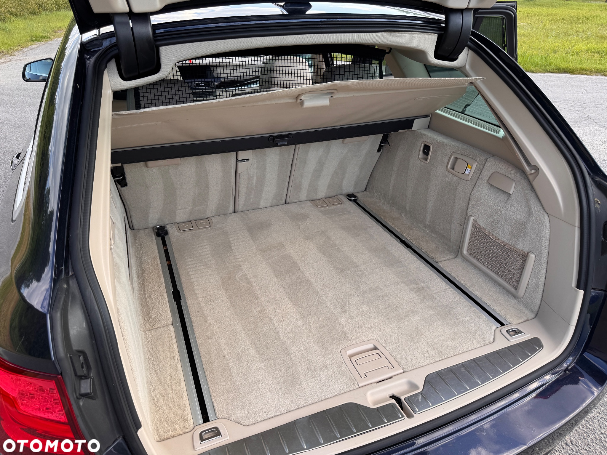 BMW Seria 5 530d xDrive Touring Luxury Line - 39
