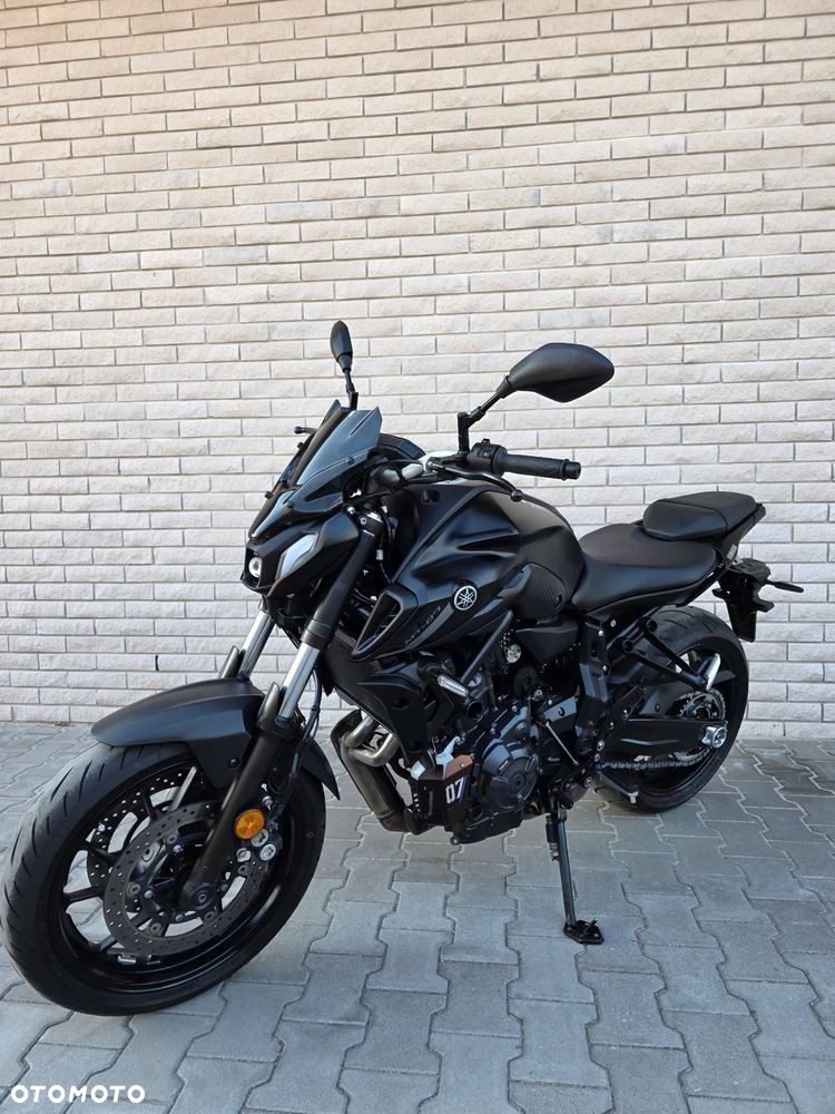 Yamaha MT - 2