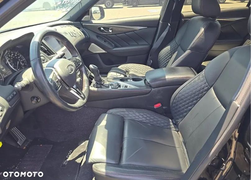 Infiniti Q50 - 7