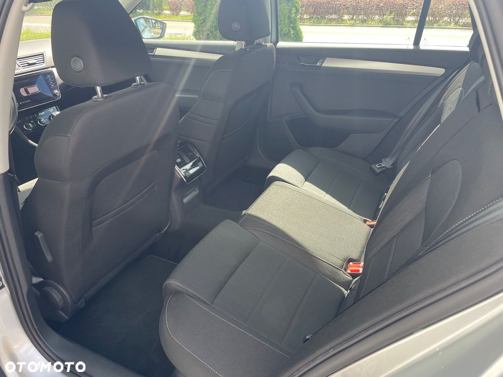 Skoda Superb 2.0 TDI Ambition - 7