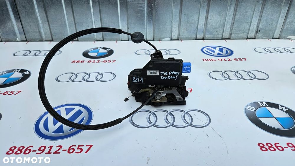 VW Touran 1T Zamek drzwi tył prawy 7 PIN Zamek drzwi tylnych prawy z linką 7L0839016 - 1