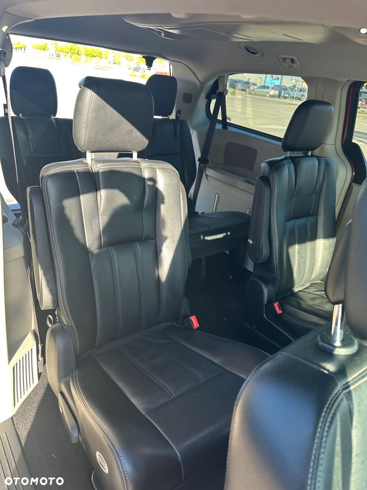 Chrysler Town & Country 3.6 Touring - 15