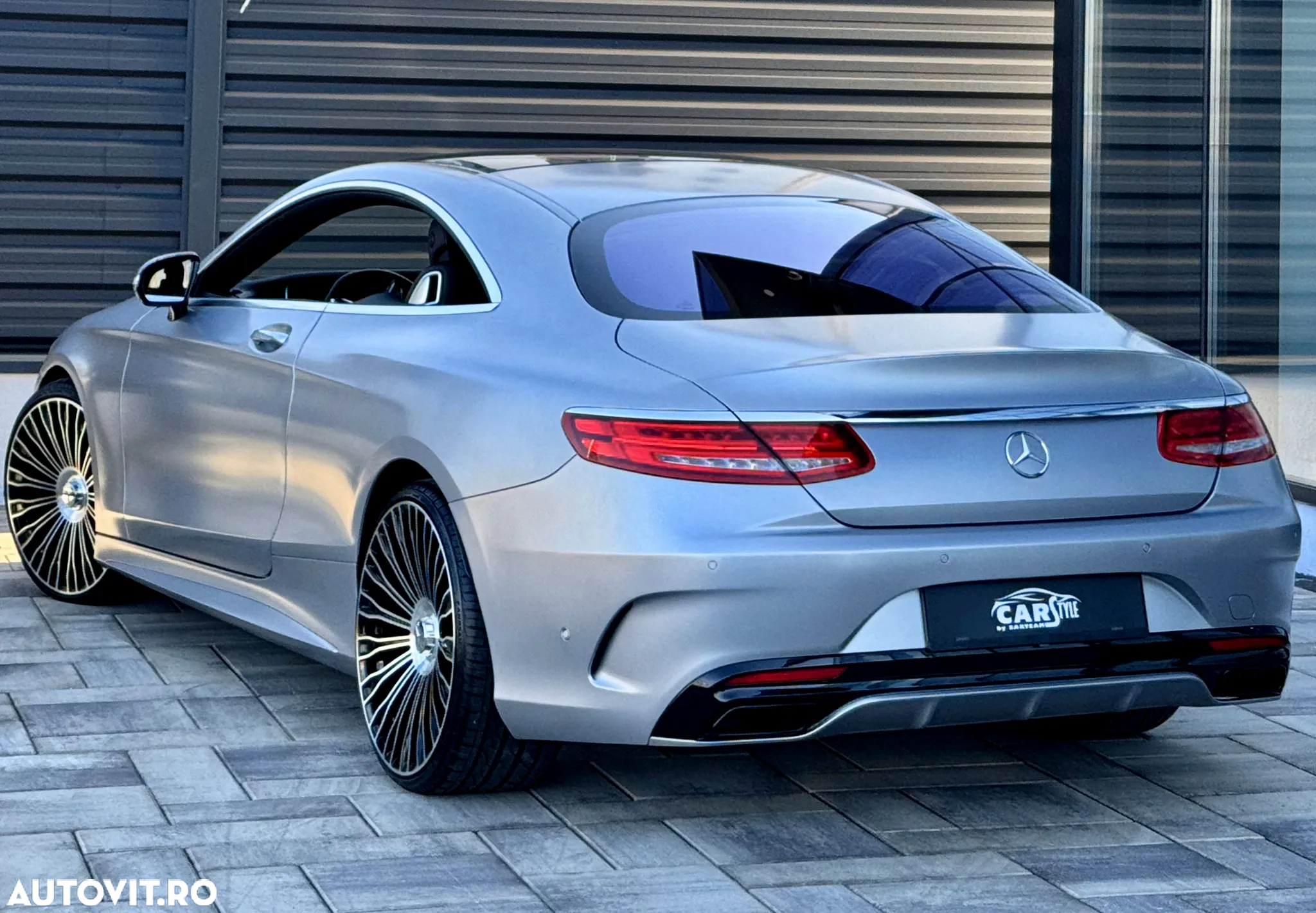 Mercedes-Benz S 500 4MATIC Coupe Aut - 2