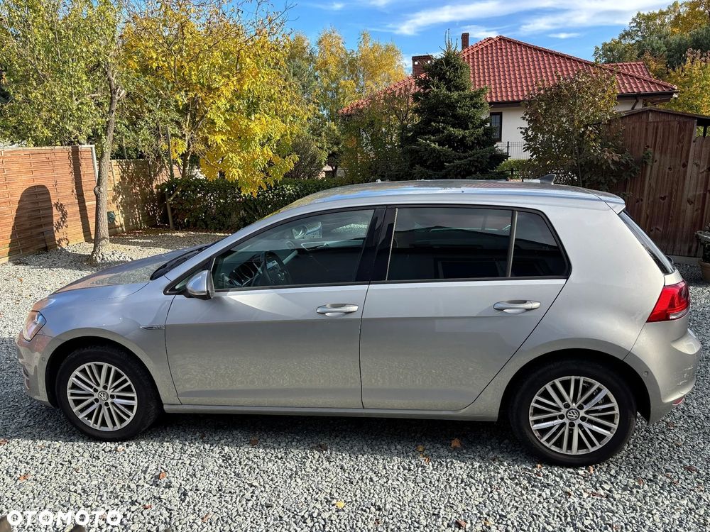 Volkswagen Golf 1.2 TSI BlueMotion Technology Cup - 6