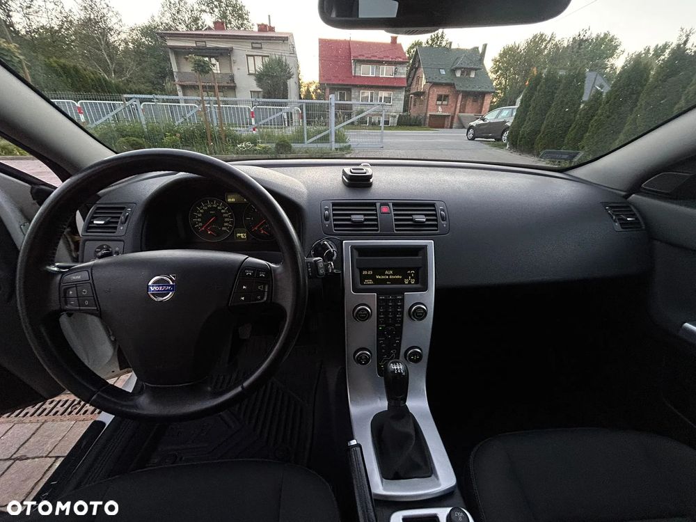 Volvo V50 D2 Summum - 25
