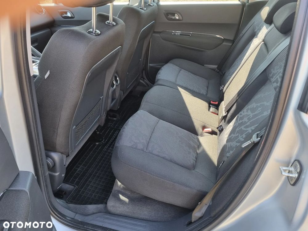 Peugeot 3008 1.6 HDi Trendy - 19