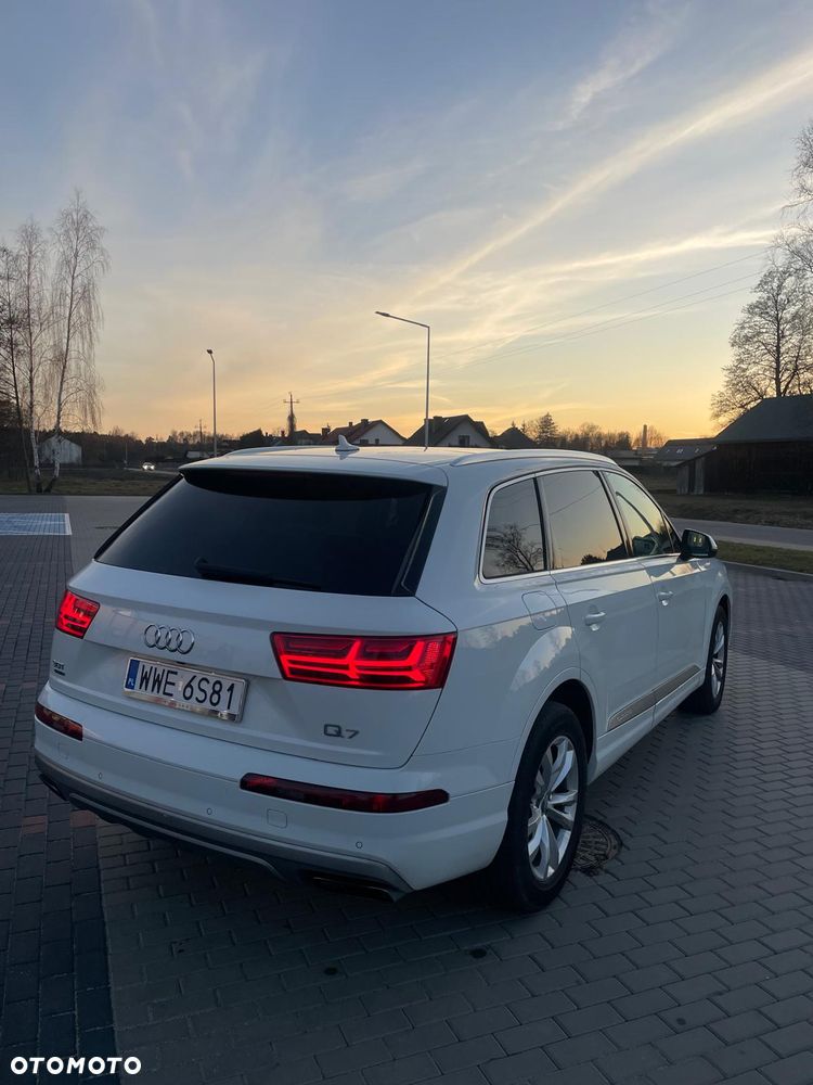 Audi Q7 3.0 TFSI Quattro Tiptronic - 9