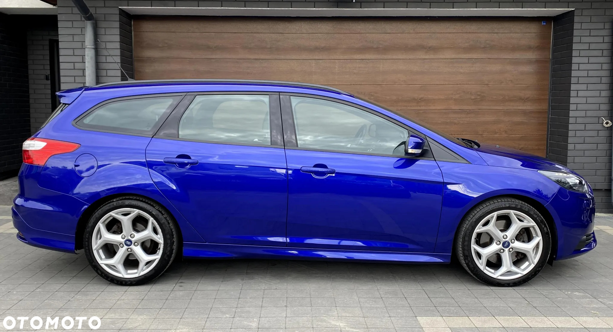 Ford Focus 2.0 EcoBoost ST mit Leder-Sport-Paket - 13
