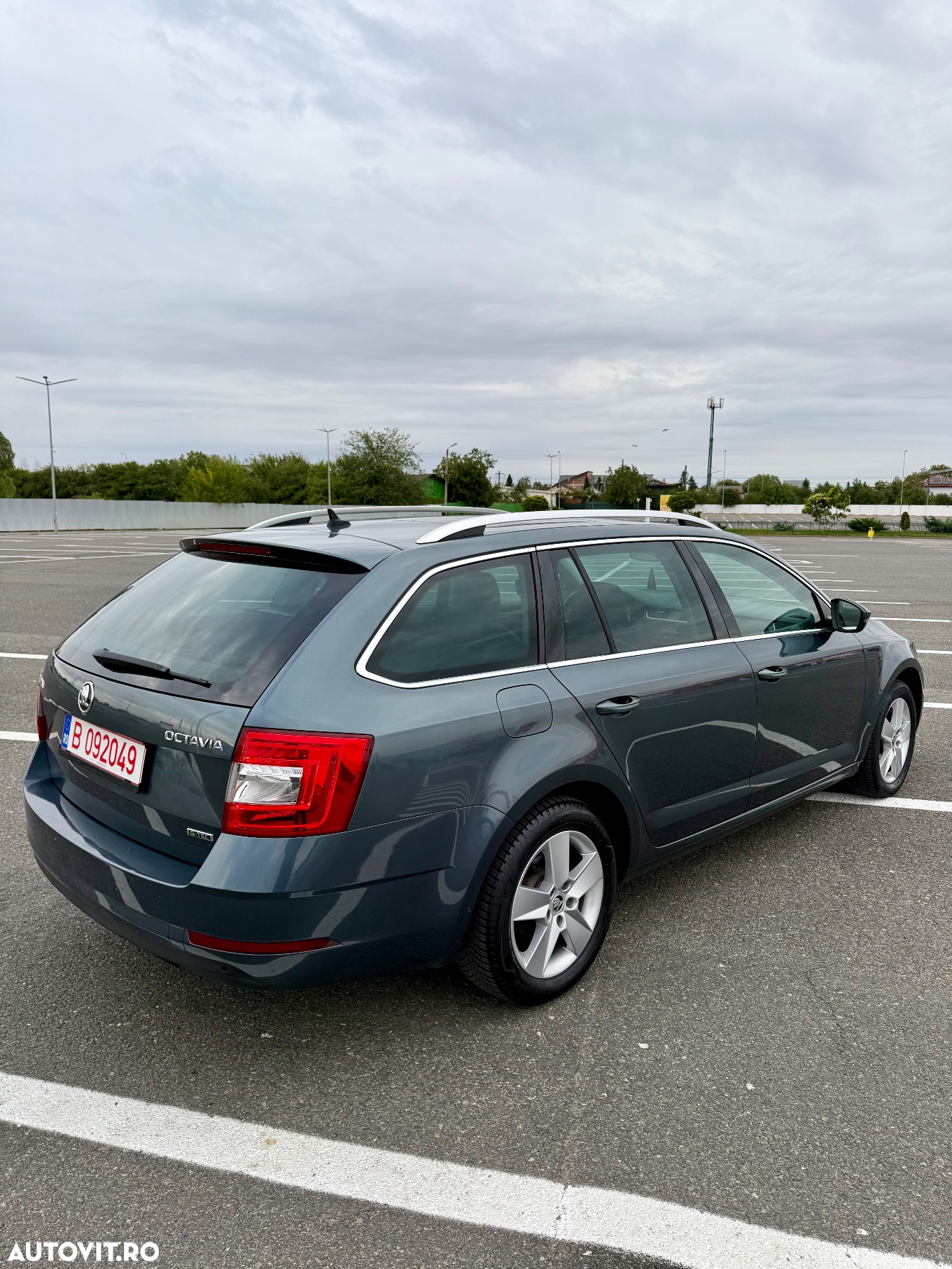 Skoda Octavia Combi 1.4 TSI G-TEC DSG Ambition - 9