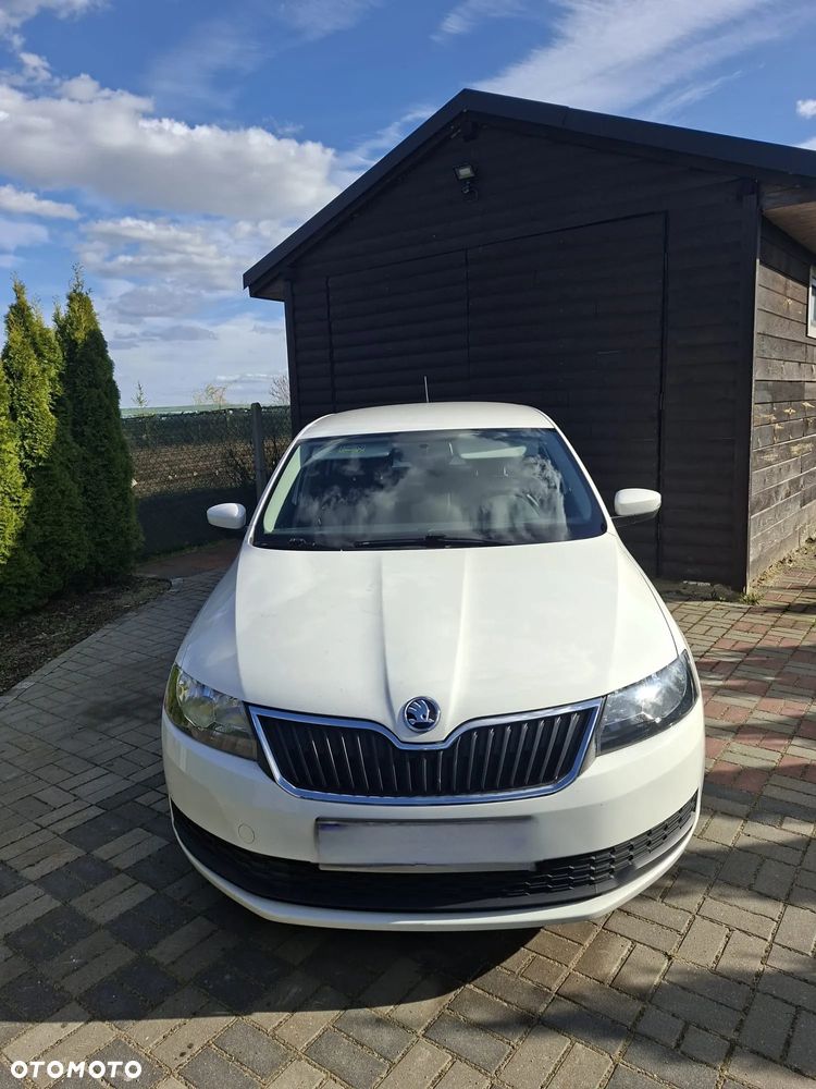 Skoda RAPID 1.0 TSI Active - 17