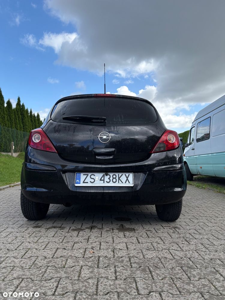 Opel Corsa 1.3 CDTI - 10