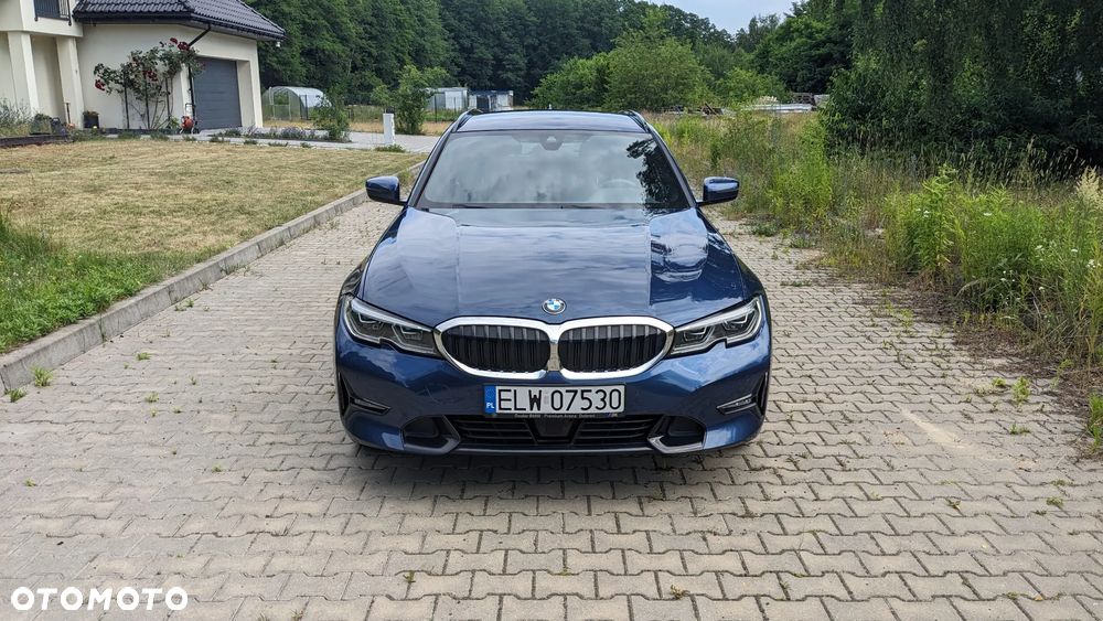 BMW Seria 3 330i xDrive Sport Line - 8
