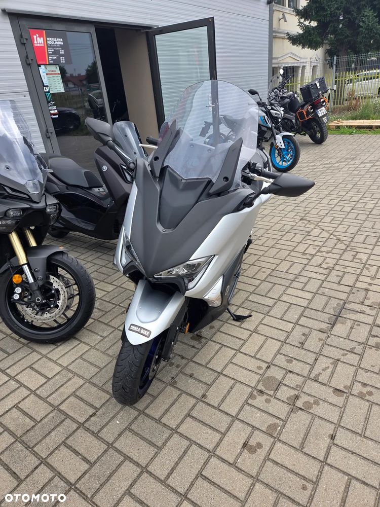 Yamaha Tmax - 4