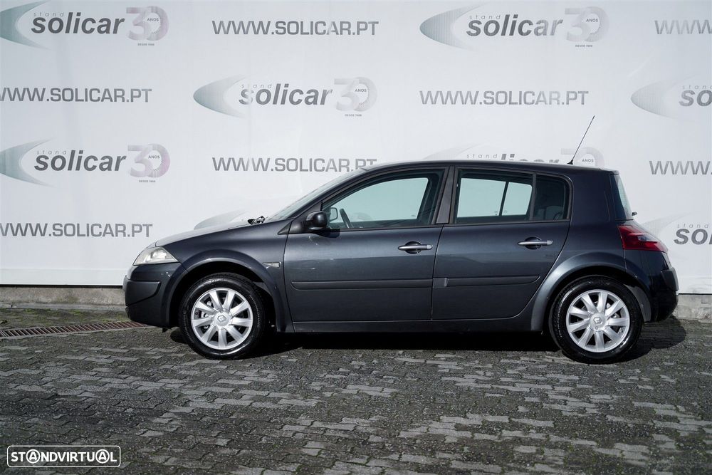 Renault Mégane - 10