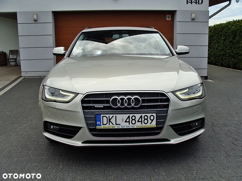 Audi A4 Avant 2.0 TDI DPF quattro S tronic Ambiente - 10