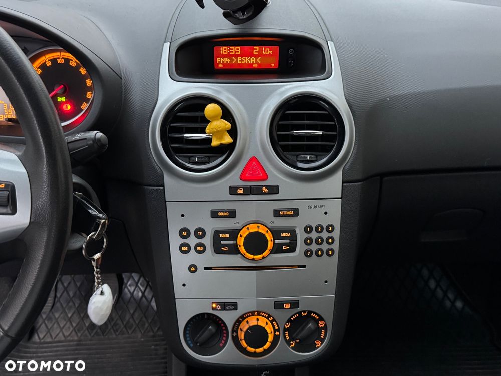 Opel Corsa 1.2 16V Graphite - 22