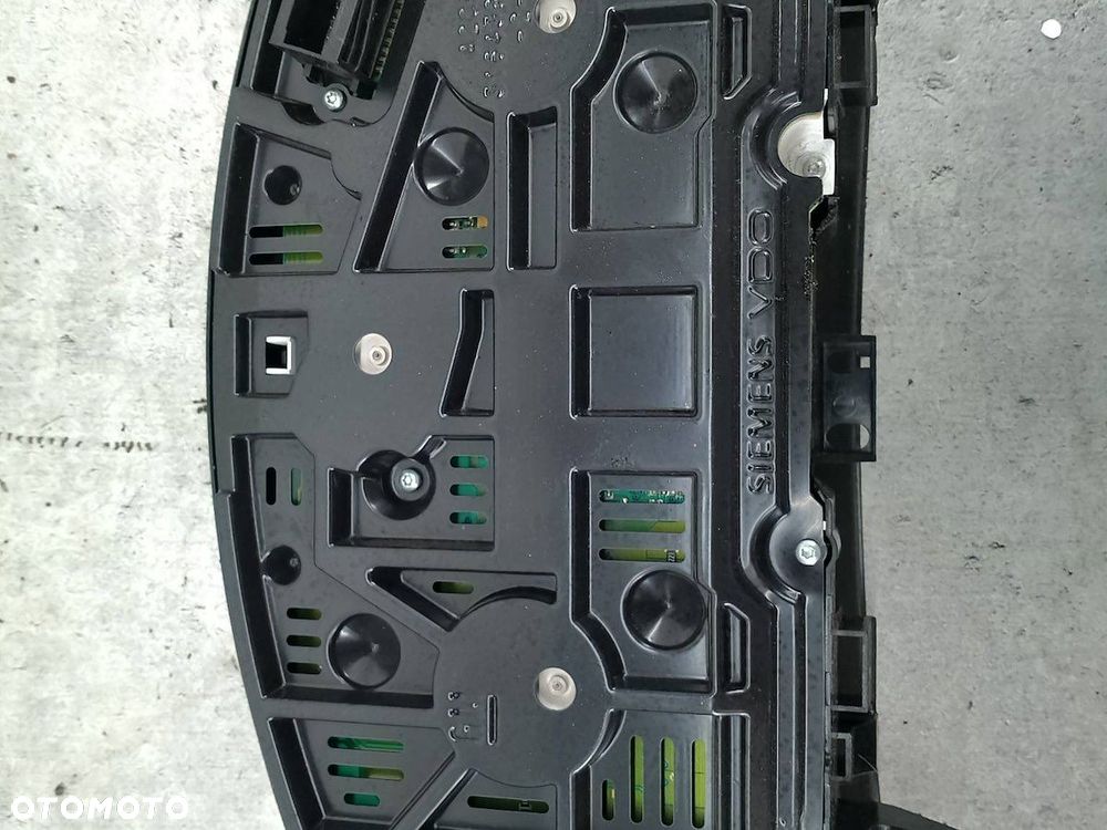 LICZNIK OPEL ZAFIRA B 13225965  SW6.607 1.9 CDTI - 5