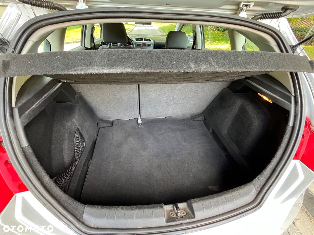 Seat Leon 1.6 Style - 8