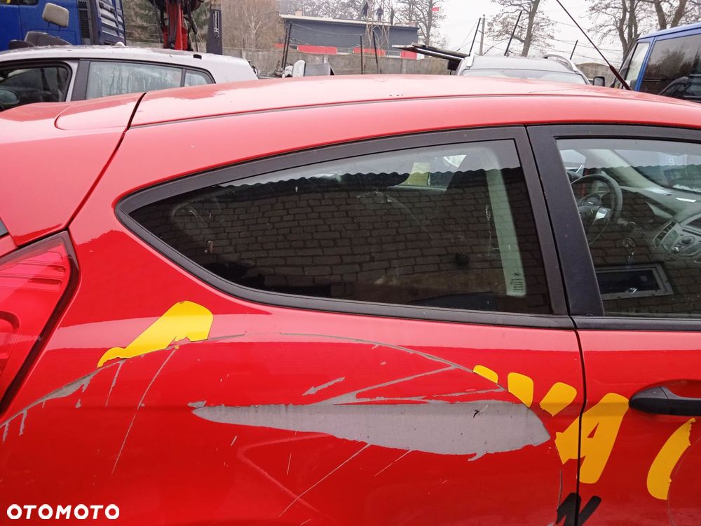 Szyba czołowa tylna karoseryjna Ford Fiesta Mk7 - 4