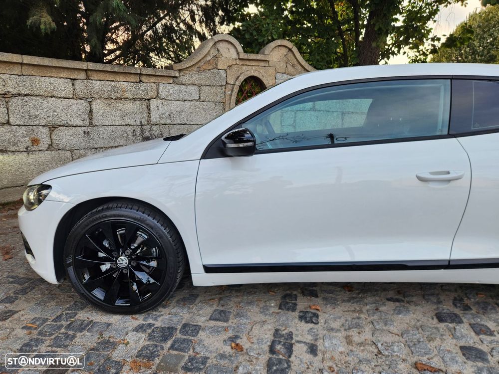 VW Scirocco 2.0 TDI - 10