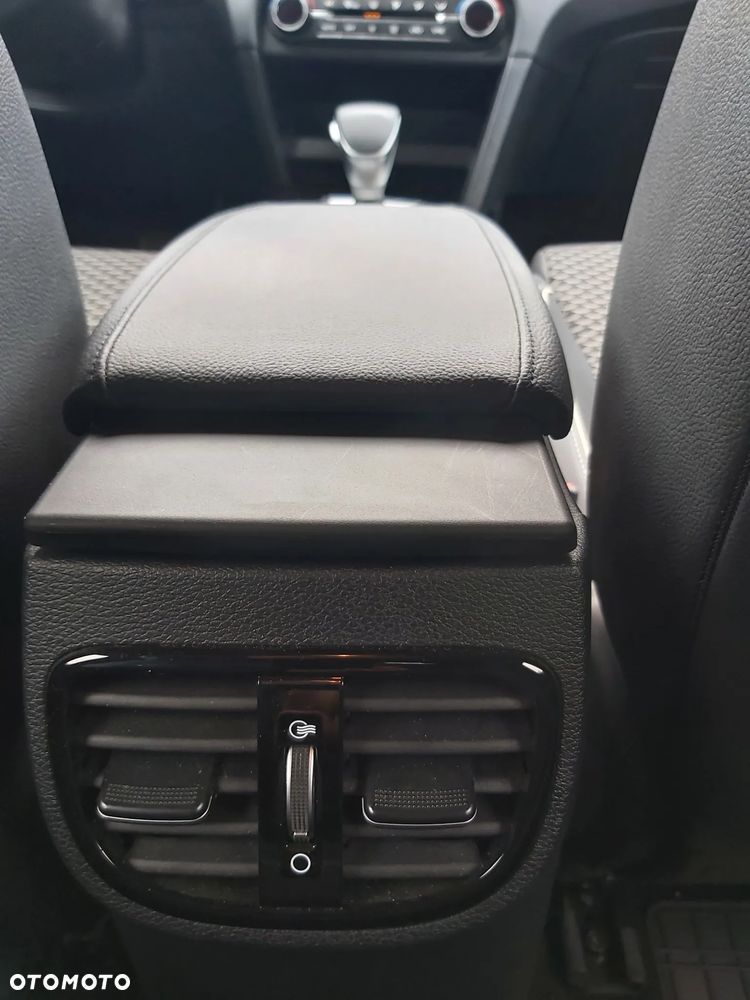 Kia XCeed 1.5 T-GDI L DCT - 17