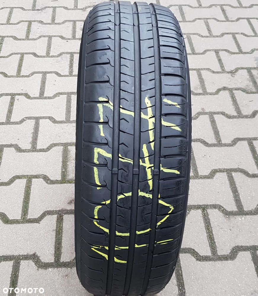 1x 185/65R15 Firemax FM601 Data produkcji 2022 Opona letnia Poznań - 1