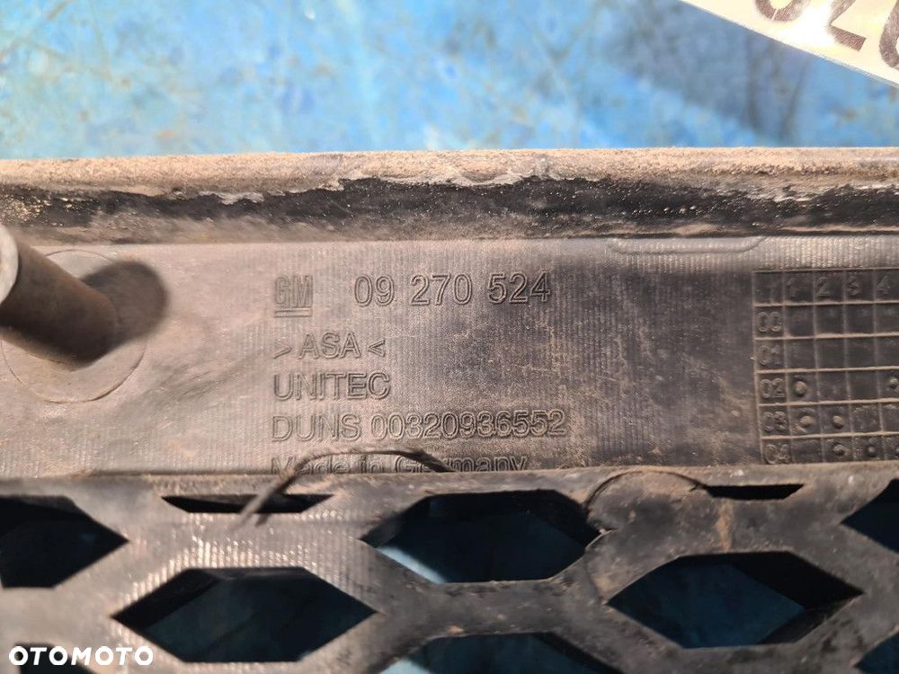 OPEL ZAFIRA  A ATRAPA / GRILL OPC - 3