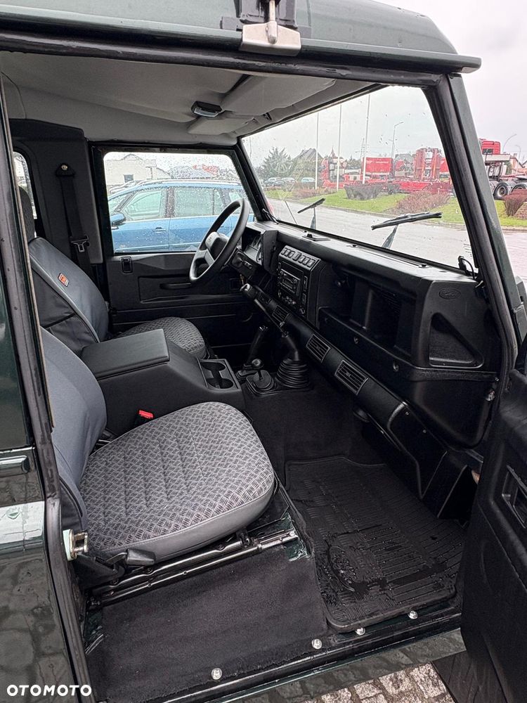 Land Rover Defender 2.5 TD5 - 7