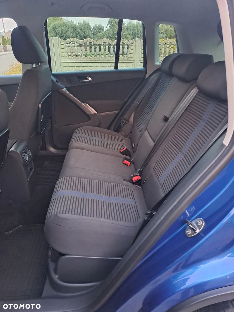 Volkswagen Tiguan - 9