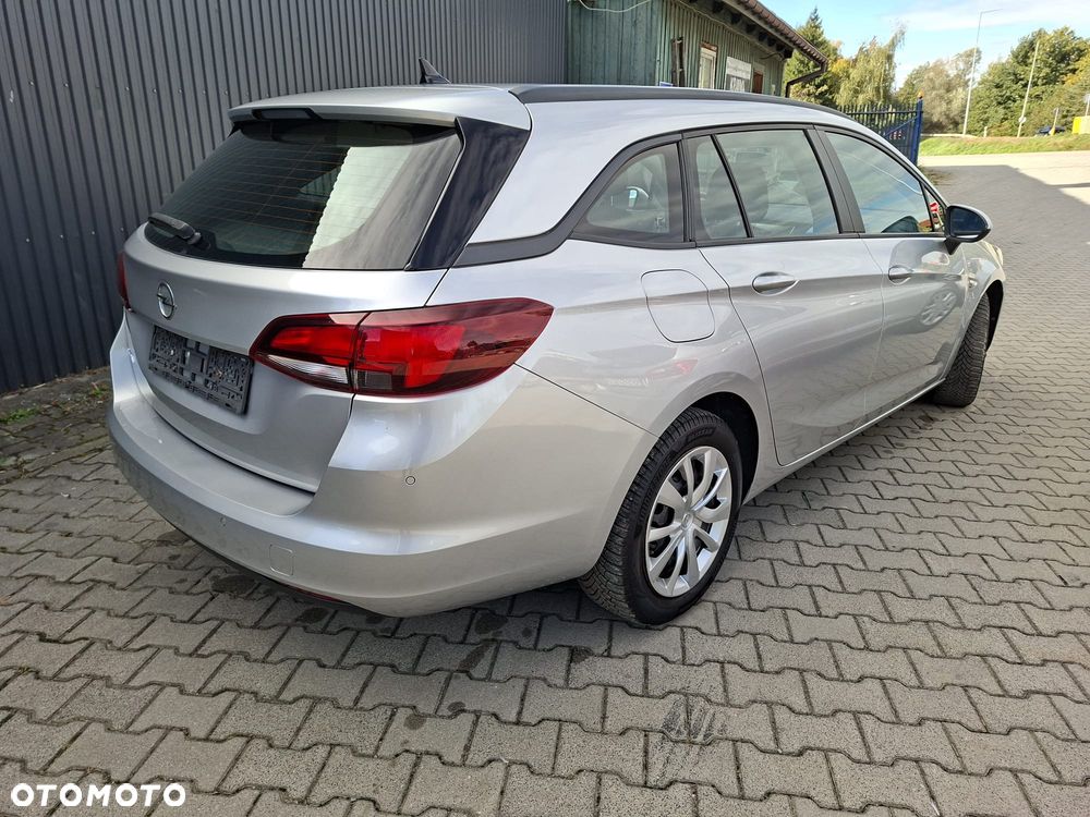 Opel Astra - 6