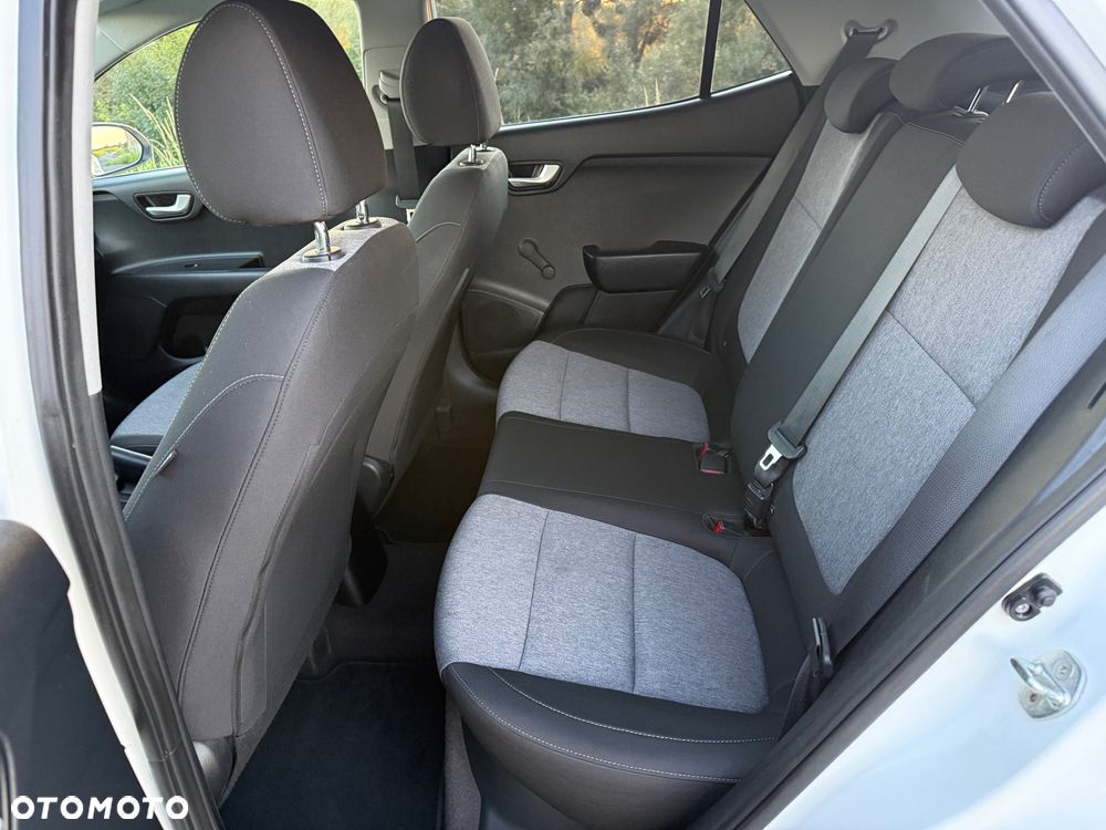 Kia Stonic 1.2 M - 18