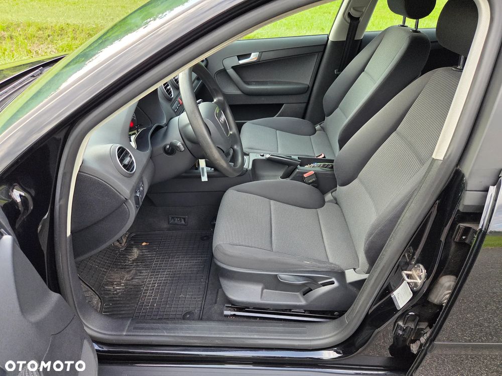 Audi A3 Sportback 1.9 TDI Ambition - 10