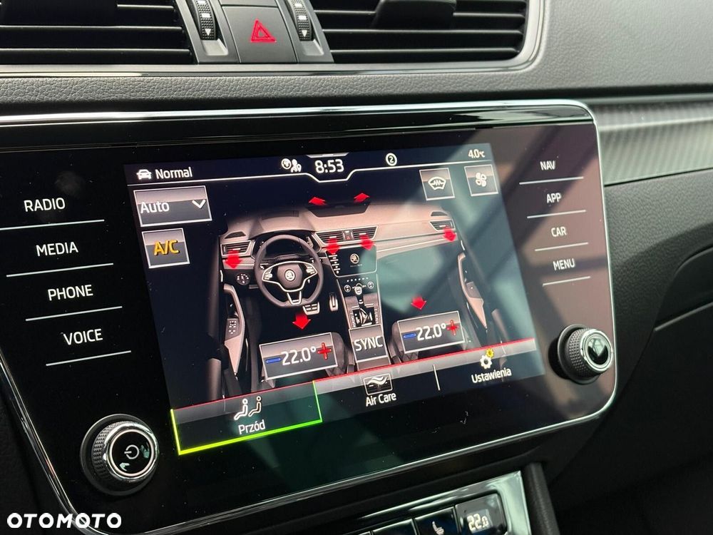 Skoda Superb 1.5 TSI Sportline - 24