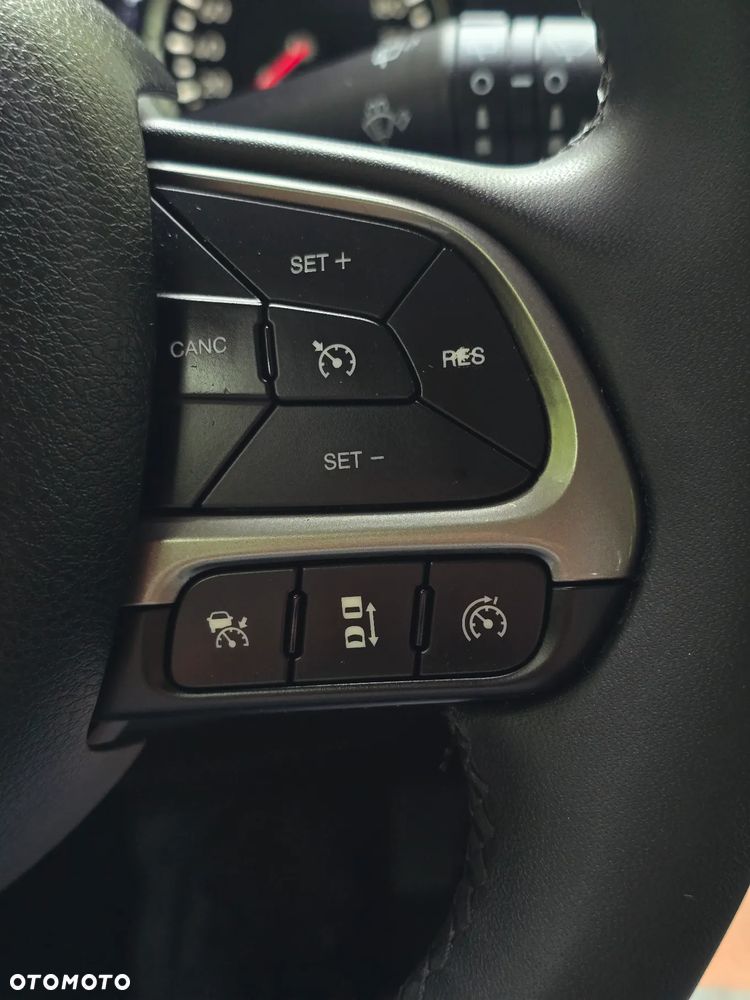 Jeep Renegade 1.3 T-GDI Automatik Limited - 29