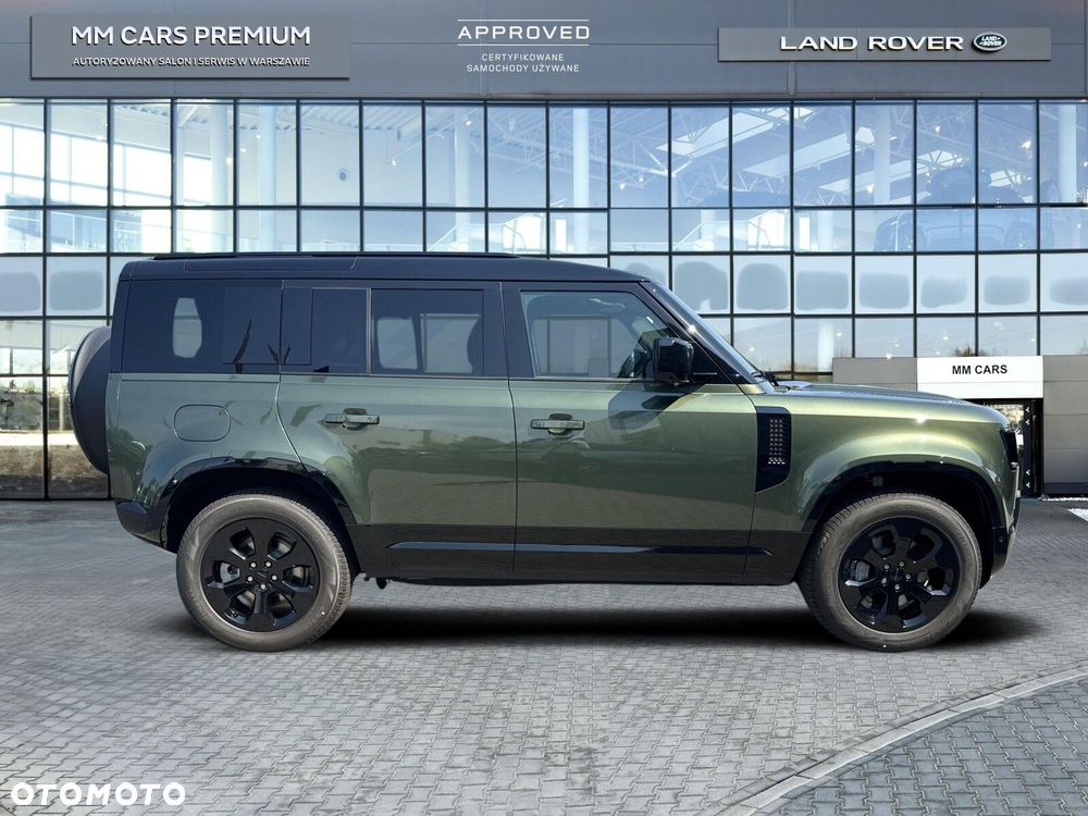 Land Rover Defender - 7