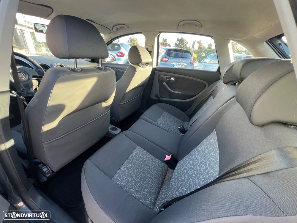 SEAT Ibiza 1.2 12V Reference - 11