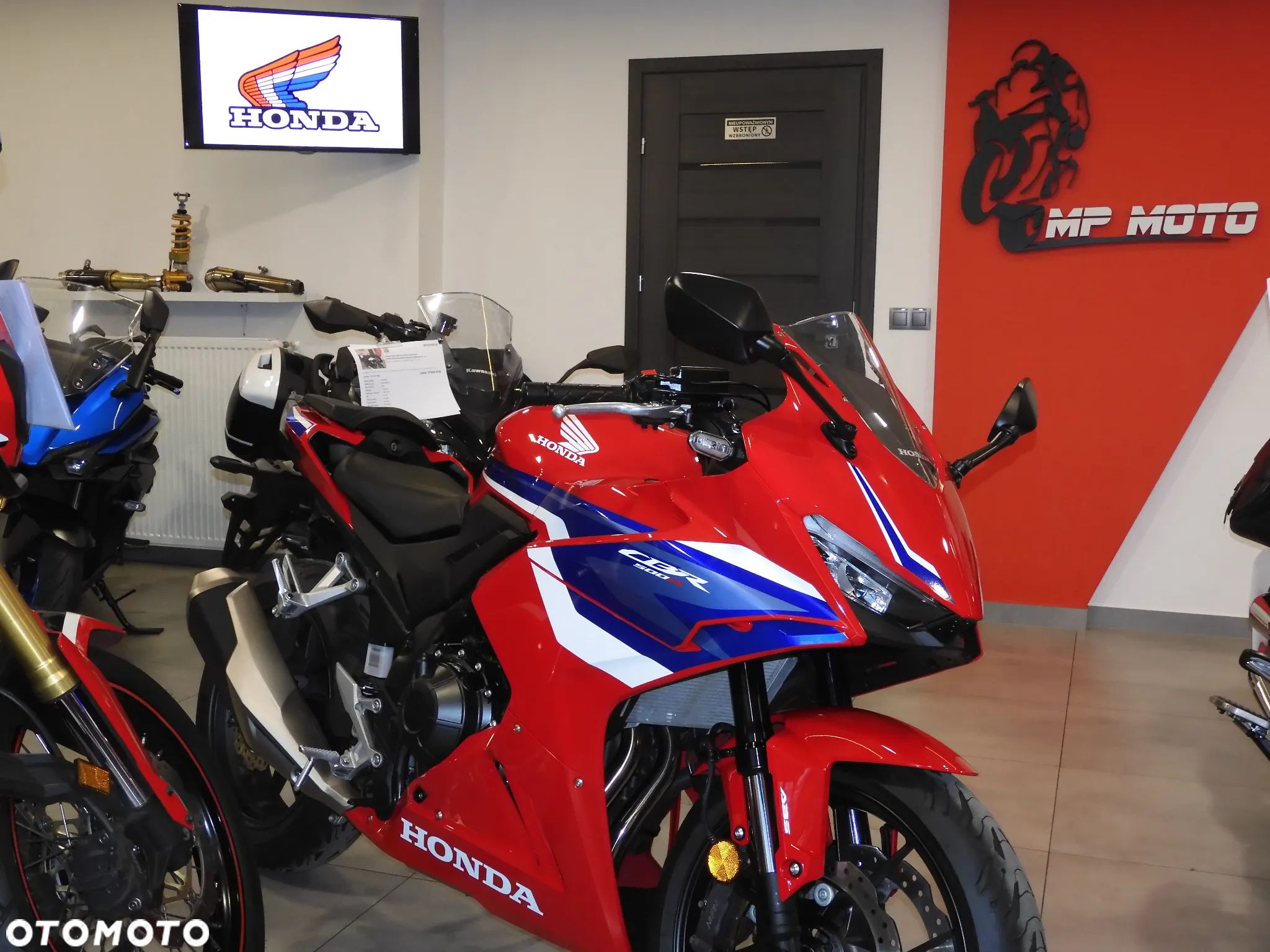 Honda CBR - 1