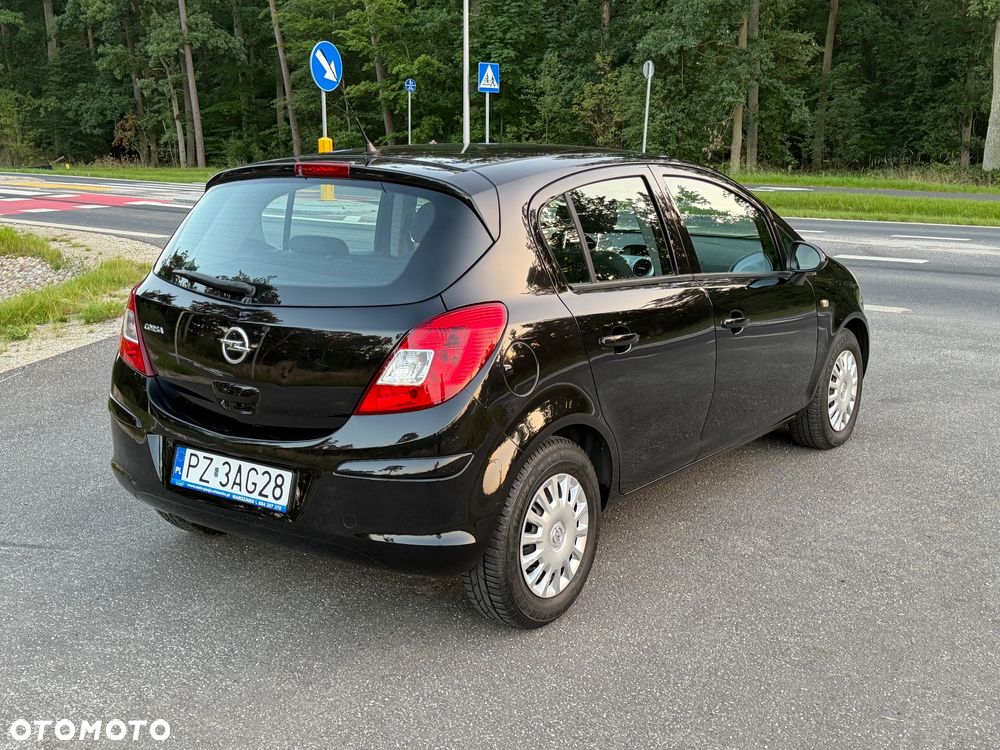 Opel Corsa 1.2 16V Edition / Active - 6